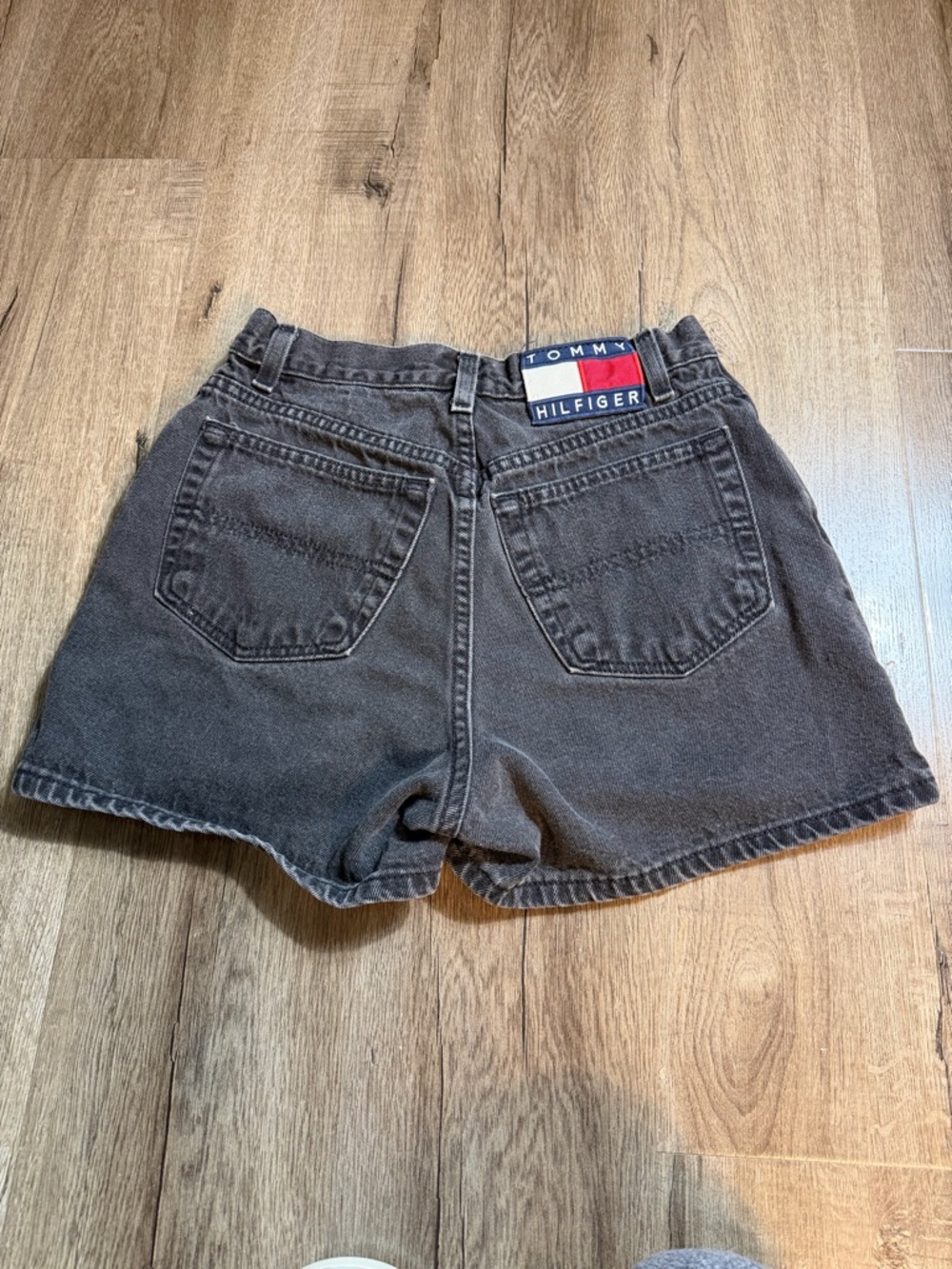Tommy Hilfiger Vintage Black High-Waist Denim Shorts - Picture 2 of 8